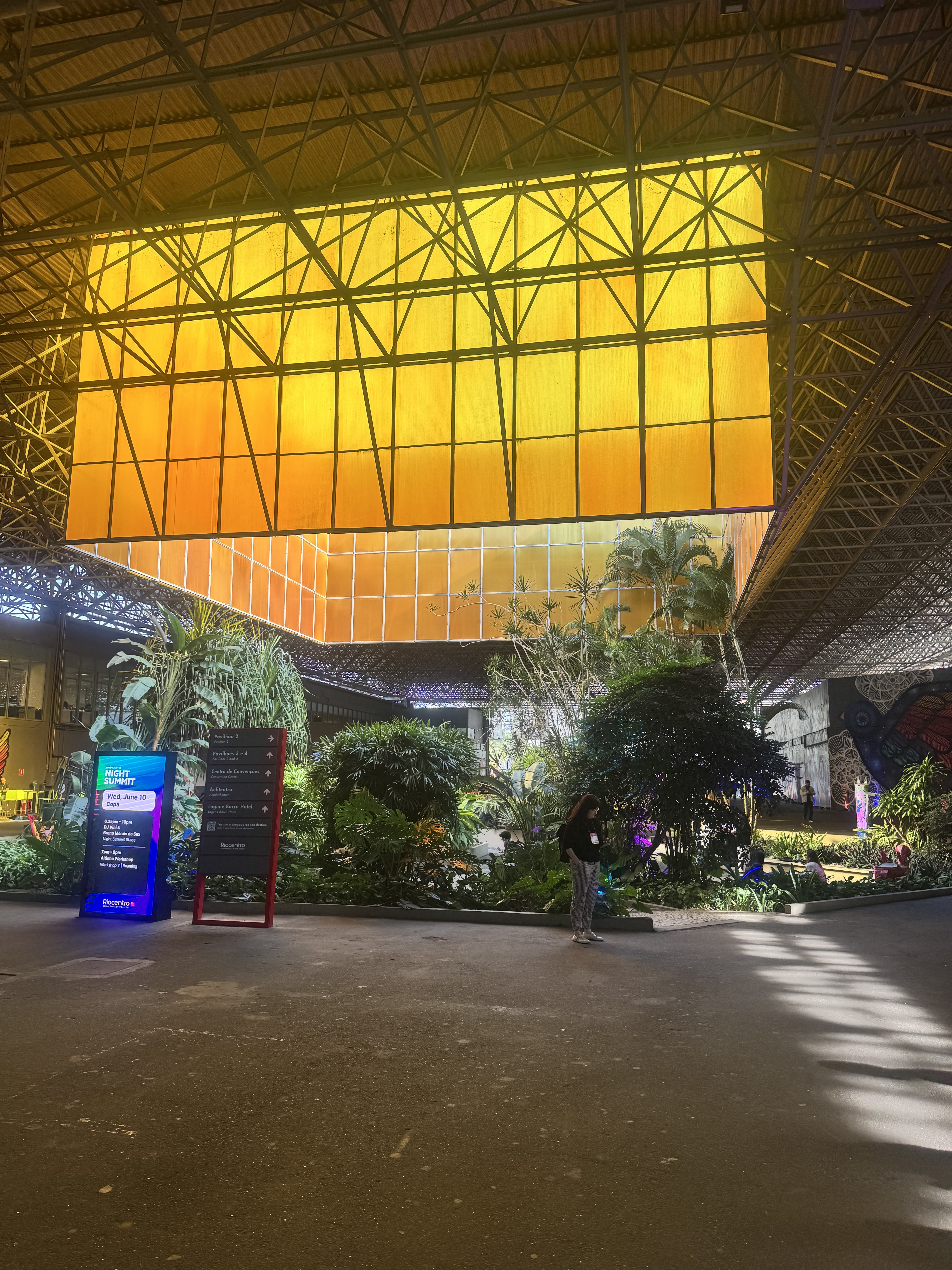 Summit environment